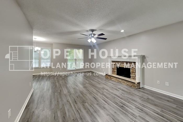 360 Warrenton Dr - Photo 5 of 20