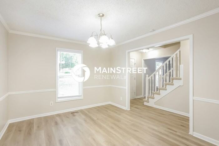 1400 Ne 80th St - Photo 4 of 18