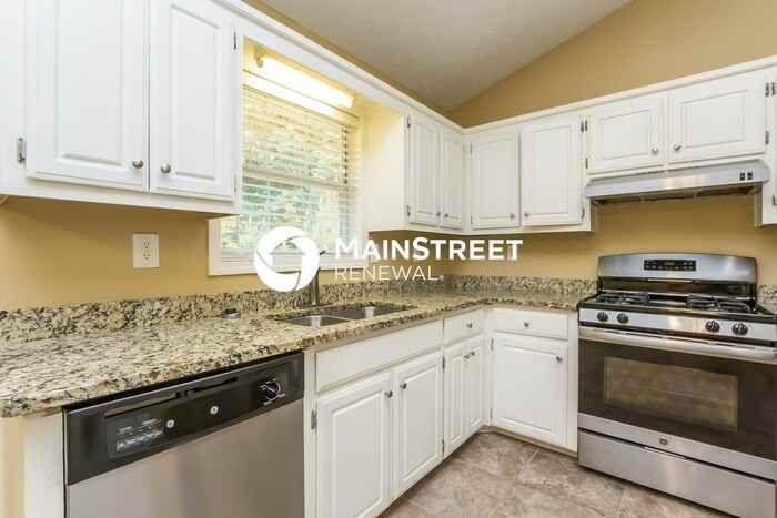 5559 Princeton Oaks Ln - Photo 7 of 16