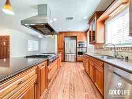 featured image of 1770 W Chateau Ave