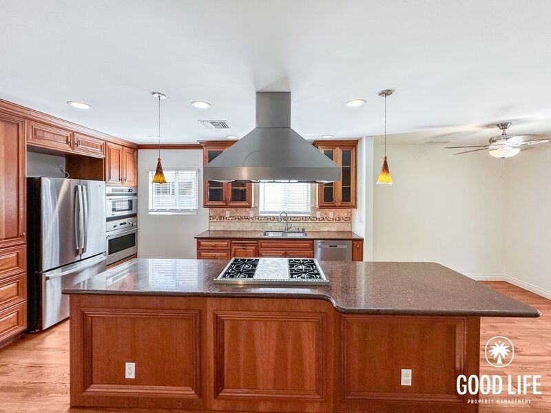 1770 W Chateau Ave - Photo 4 of 33