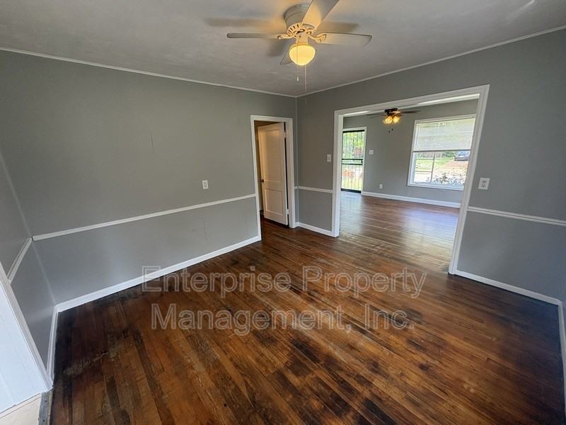 2083 Charleston Rd - Photo 6 of 16