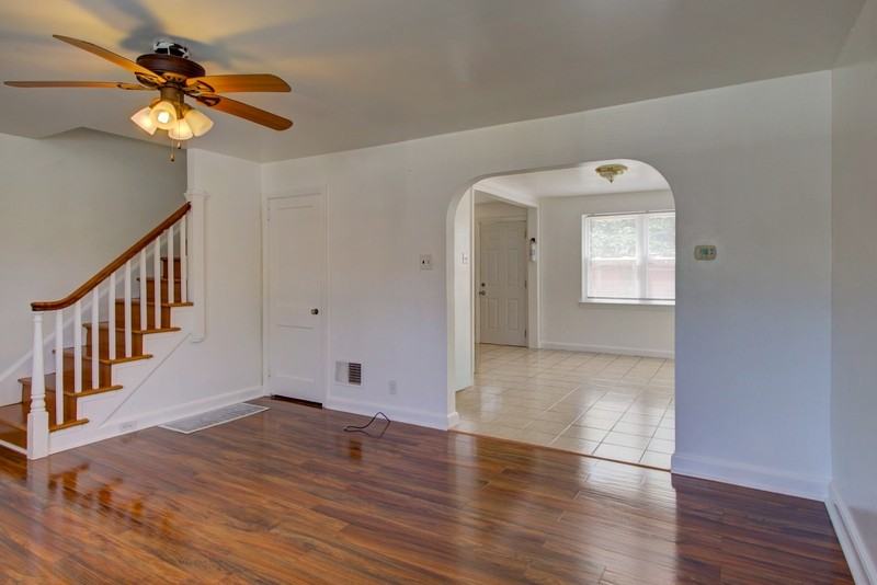 730 E Madison St - Photo 4 of 22