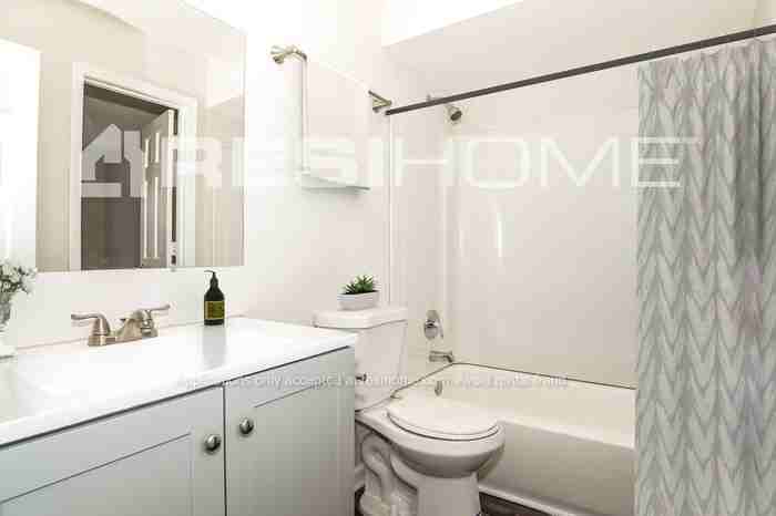 1906 Robinson Rd - Photo 7 of 19