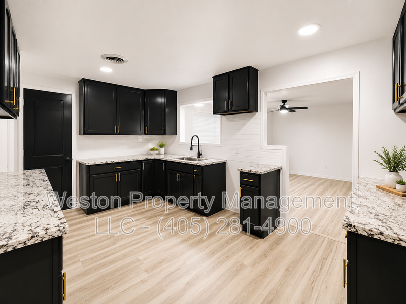 9609 Greystone Ave - Photo 7 of 11