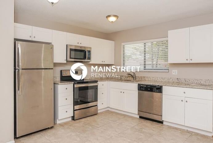 1287 Wadsworth St Se - Photo 5 of 16