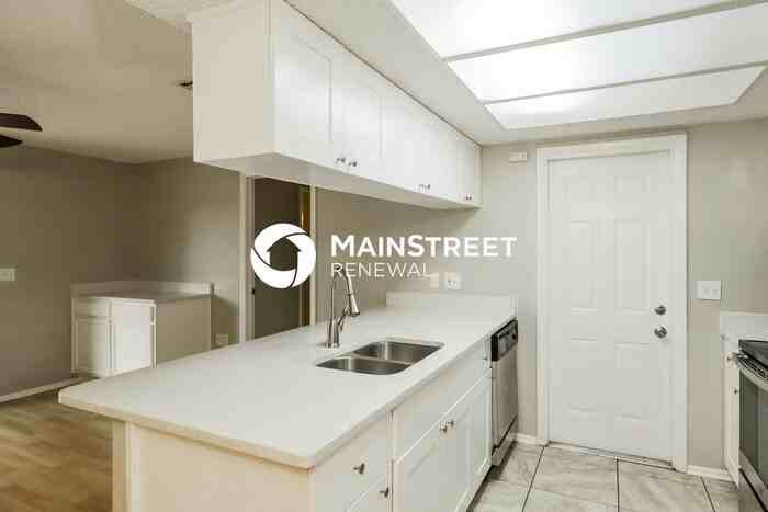 8120 Blue Finch Way - Photo 6 of 18