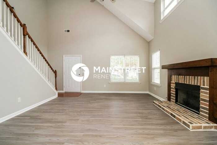 1474 Bern Dr - Photo 3 of 17