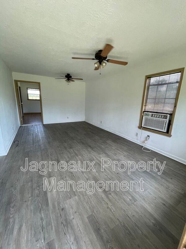 3635 Turk Vincent Rd - Photo 2 of 10