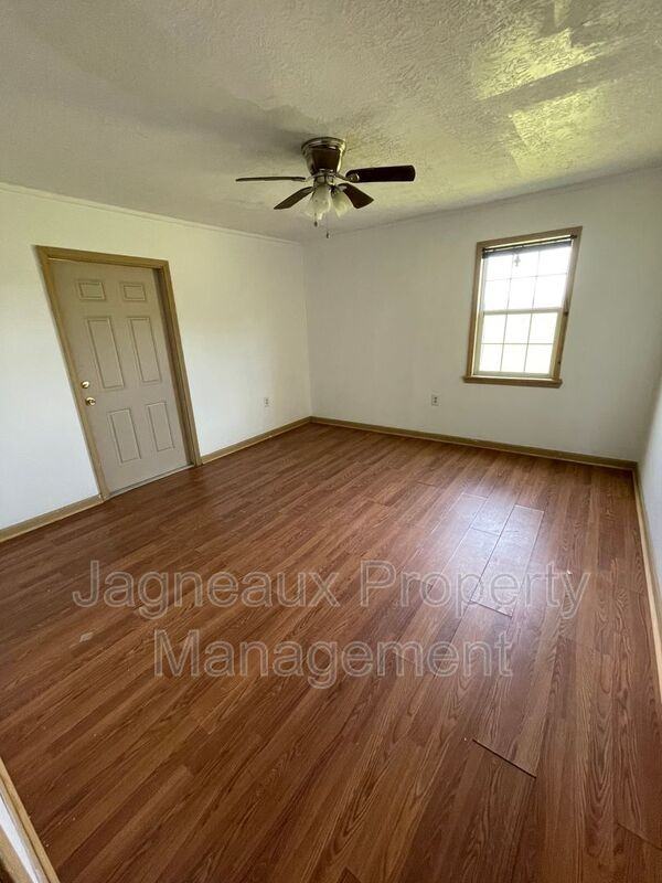3635 Turk Vincent Rd - Photo 7 of 10