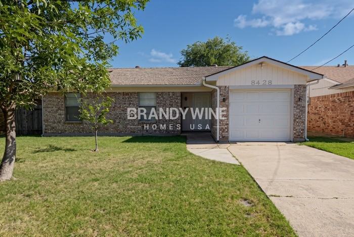8428 Raymond Ave - Photo 2 of 23