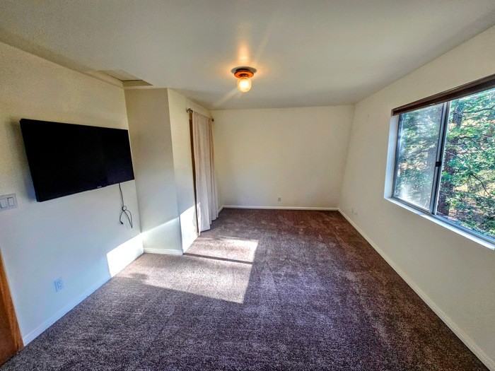 564 Cedar Ln - Photo 3 of 3