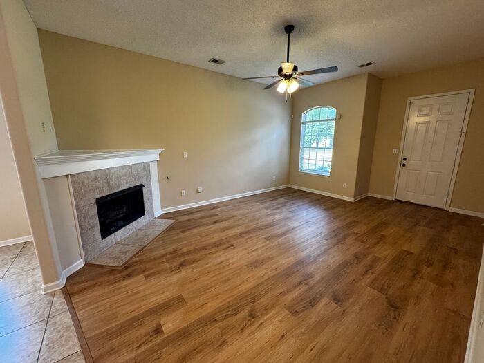 1475 Appling Walk Ln - Photo 3 of 30