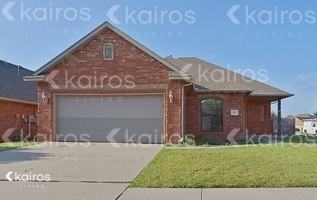 featured image of 812 Sw 37th St
