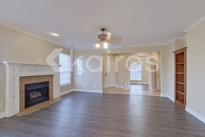 812 Sw 37th St - Photo 7 of 26