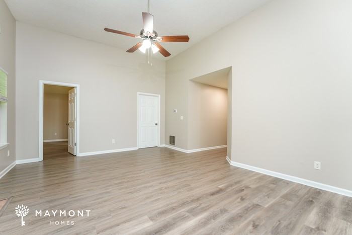 1901 Corners Cir - Photo 7 of 15