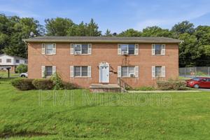 featured image of 131 Biser St #2