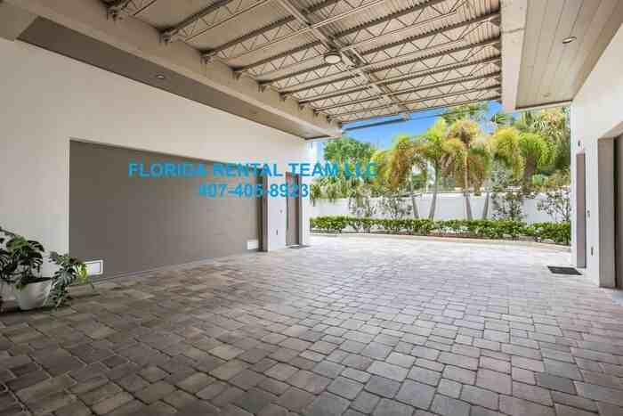 4910 W Mcelroy Ave #3 - Photo 4 of 44