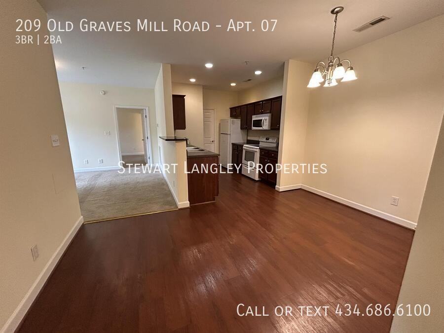 Kendall Square Apartments - Photo 7 of 50