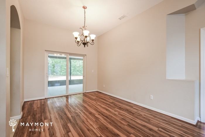 909 Lake Lindley Dr N - Photo 5 of 12