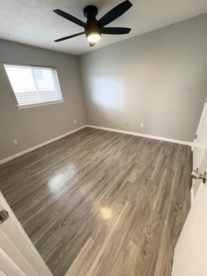 30 S Morrison St - Photo 3 of 4