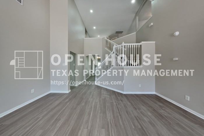 10406 Comanche Springs Ct - Photo 5 of 23