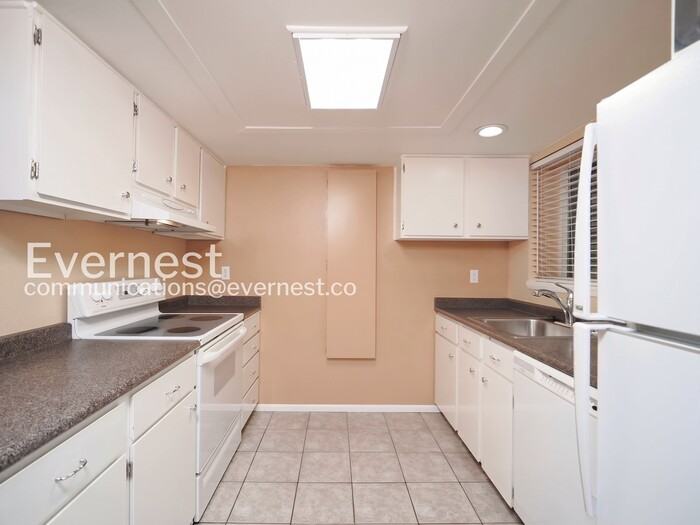 Redmond Woodinville Rd Ne - Photo 3 of 20