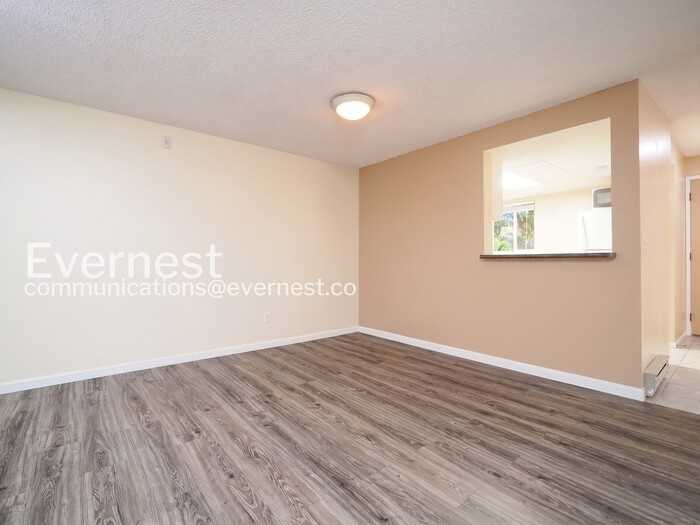 Redmond Woodinville Rd Ne - Photo 7 of 20