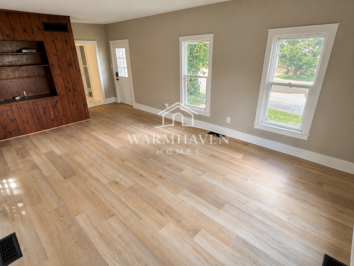 1312 Wooster Rd W - Photo 3 of 13