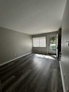 6220 Ambleside Dr #B - Photo 5 of 11