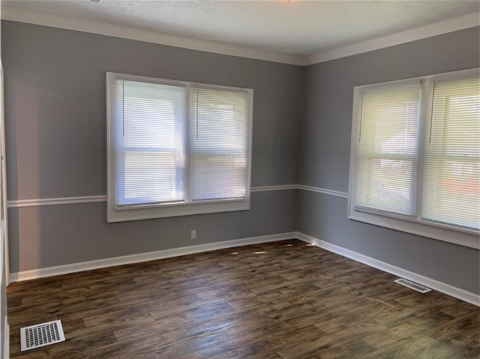 57 S 5th Ave - Photo 5 of 6