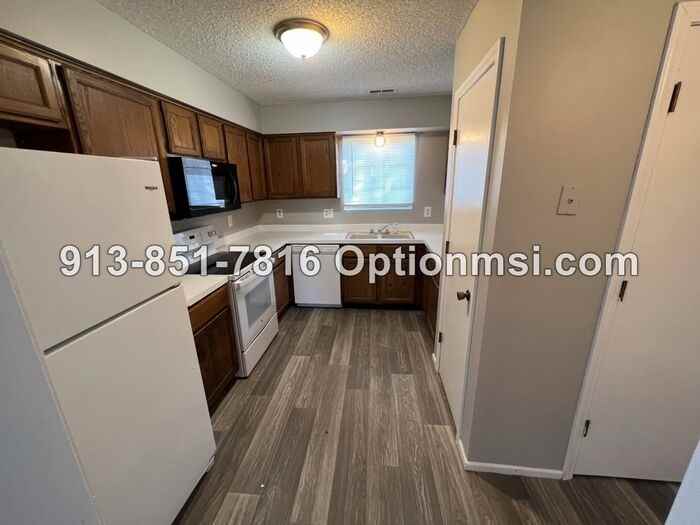 2406 Alabama St #15A - Photo 3 of 13
