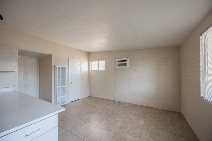 1017 S Mariana St #4 - Photo 7 of 10