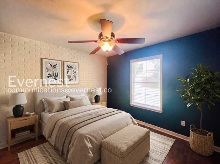 223 Crosscreek Dr - Photo 3 of 21