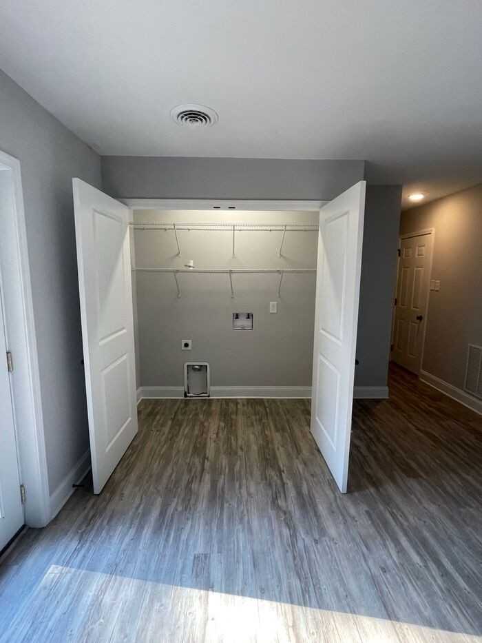 11104 Concord Woods Dr - Photo 6 of 34