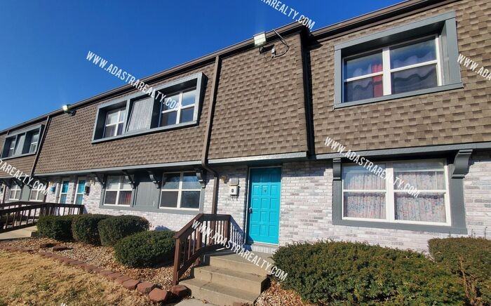 1716 E Cedar St #3 - Photo 2 of 16