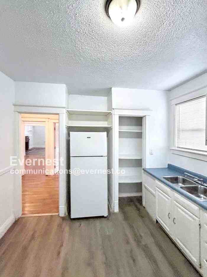 4126 Minnesota Ave #2F - Photo 4 of 23