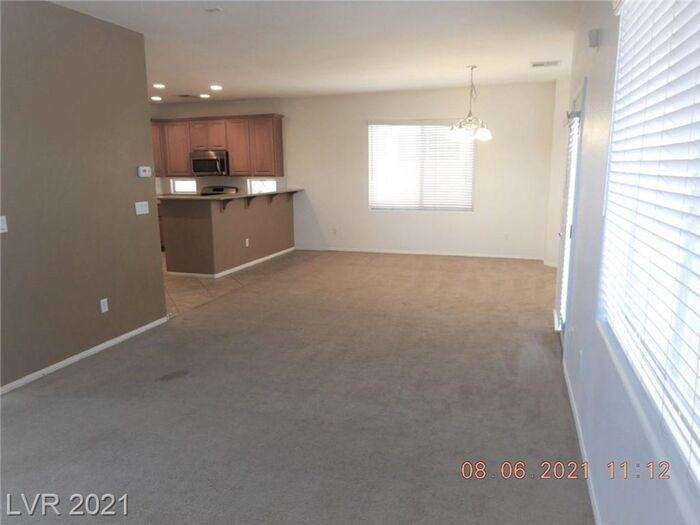 711 Taliput Palm Pl - Photo 3 of 36