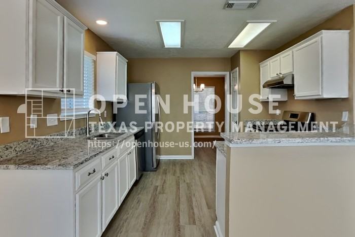 2807 Burgess Hill Ct - Photo 7 of 20