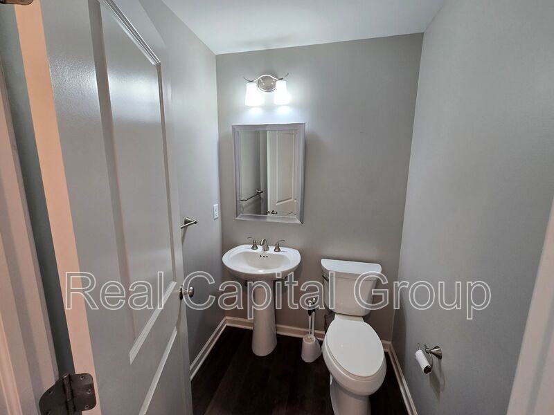 2 Old Tower Ln #C - Photo 4 of 27