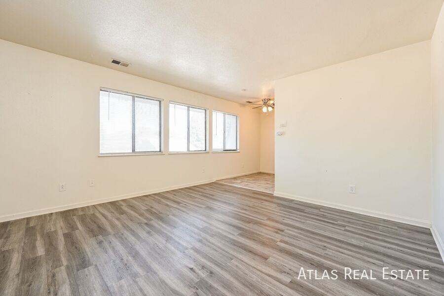 632 South Street - Photo 6 of 15