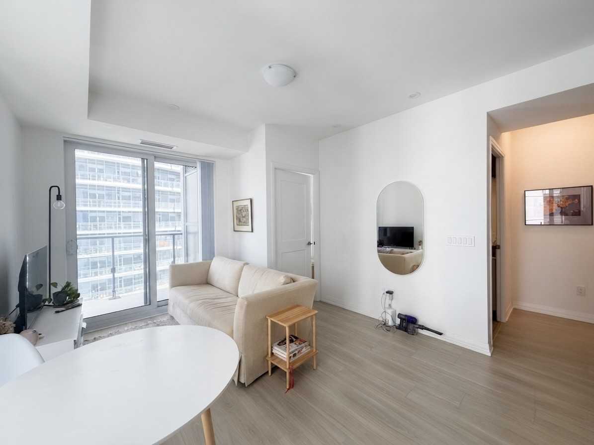 8 Widmer St #2705 - Photo 6 of 19