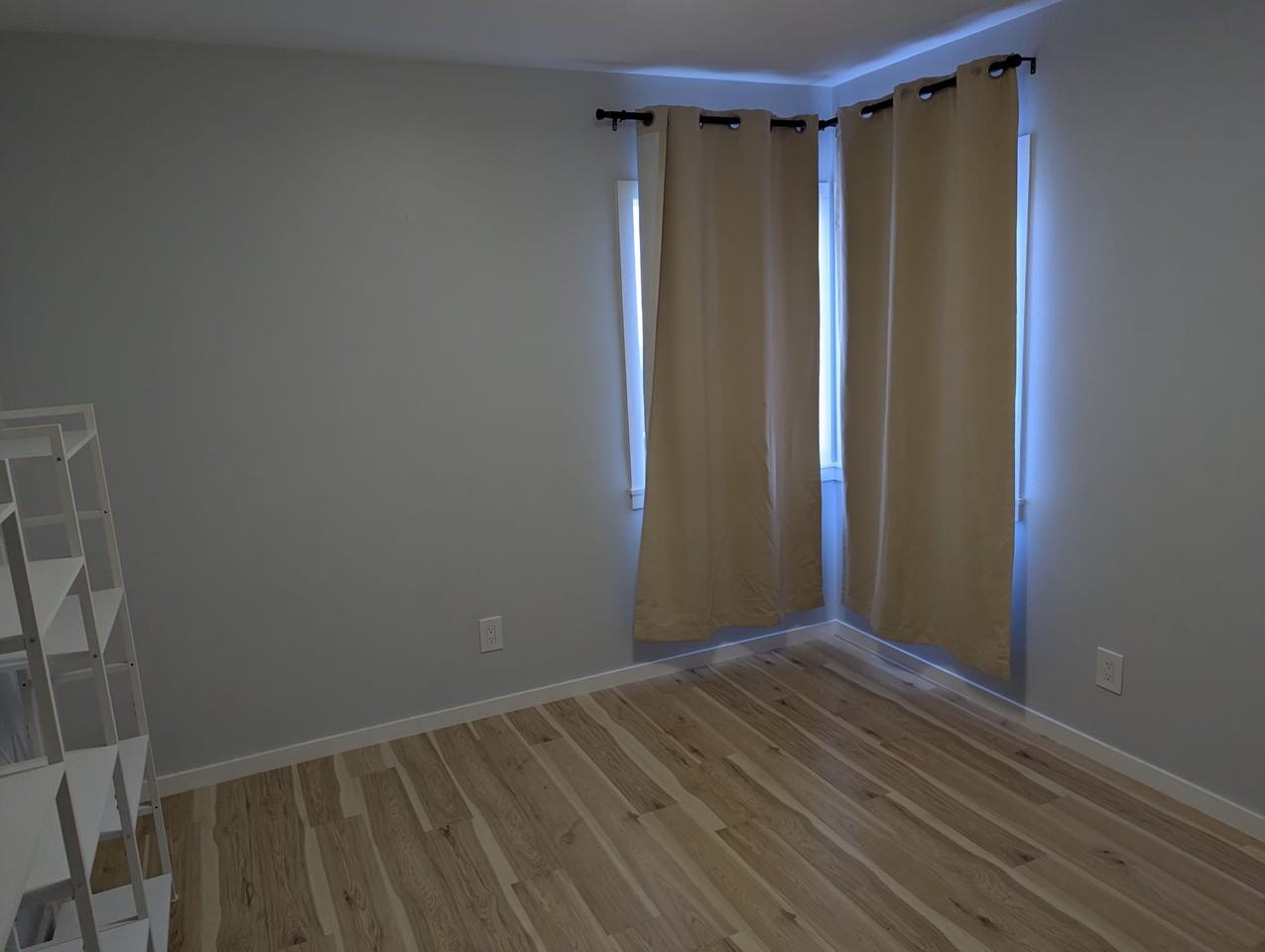 2832 Lincoln Ave #NA - Photo 5 of 5