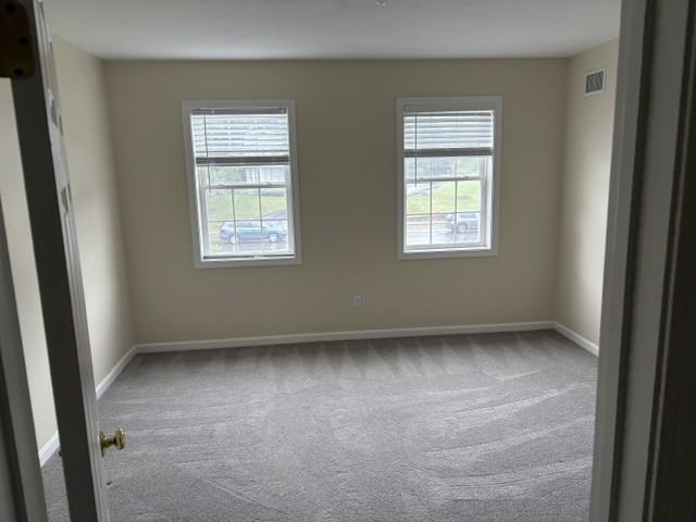 42 N Main St #B - Photo 6 of 10
