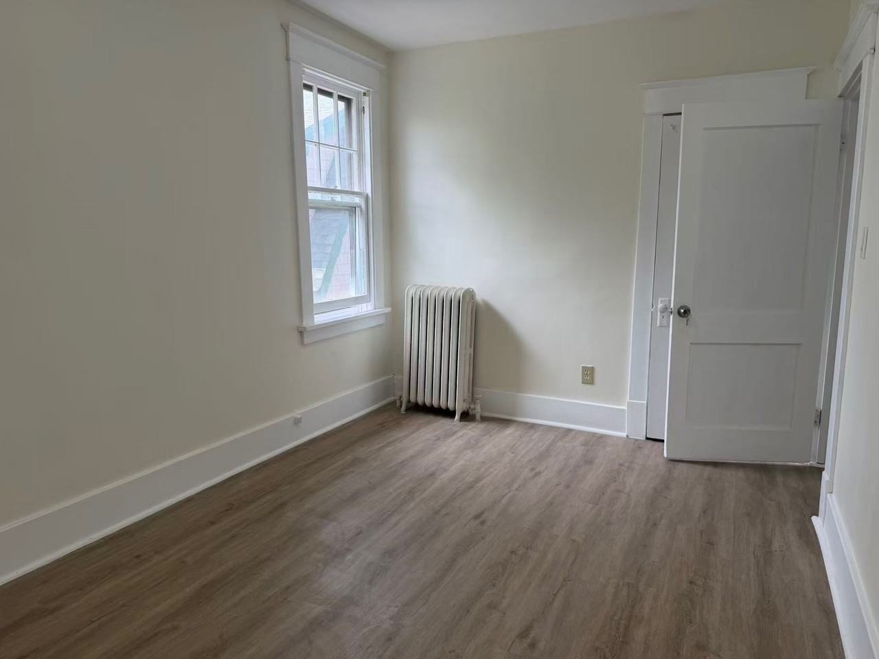 22B Forest Ave #2 - Photo 7 of 14