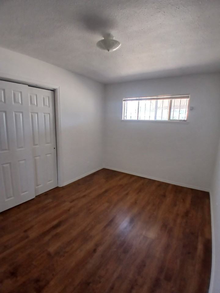 10309 Wilshire Dr #NA - Photo 7 of 12