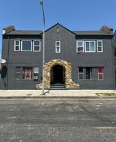 811 W 43rd St #1 - Photo 1 of 1