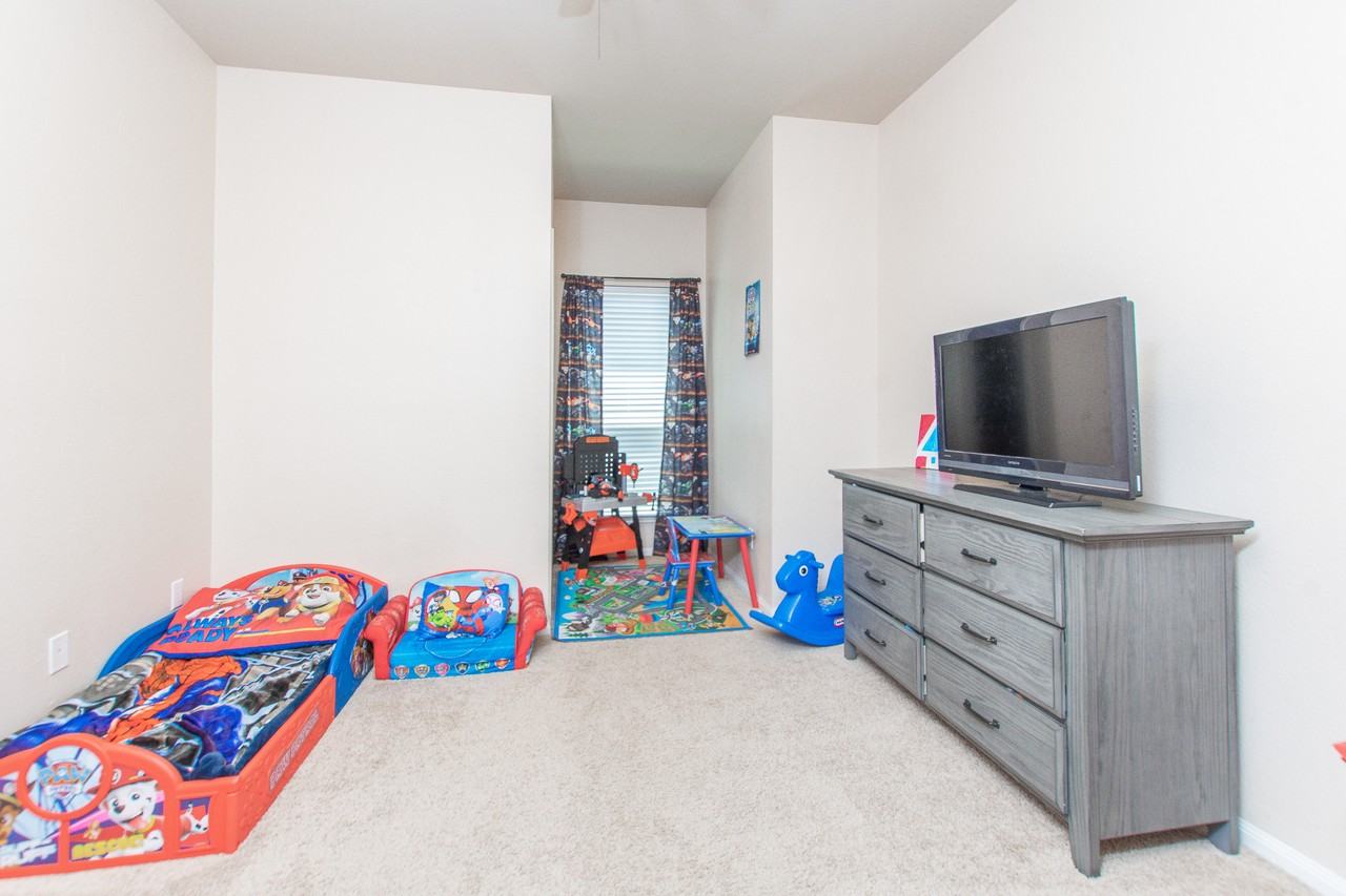 5912 Worthing Dr #NA - Photo 7 of 14