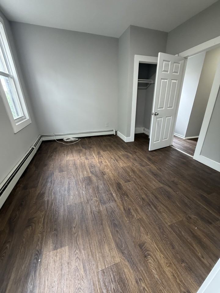 228 S 5th St #2B - Photo 3 of 9