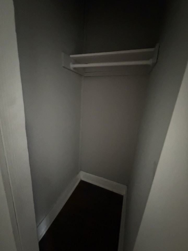 228 S 5th St #2B - Photo 7 of 9